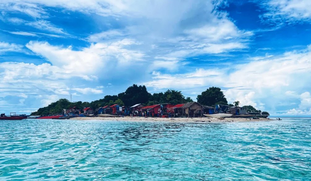 Panguan Island, Philippines